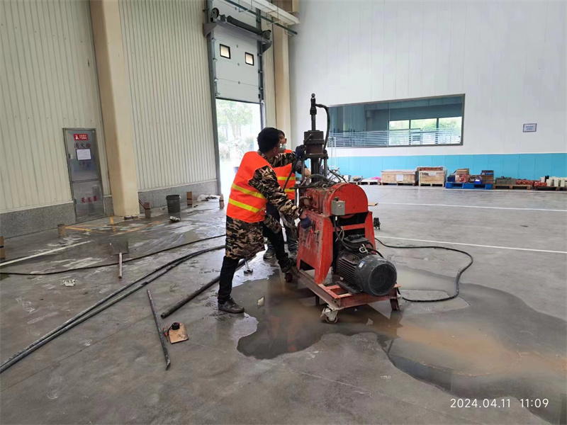 筠连厂房地面下沉塌陷注浆加固施工